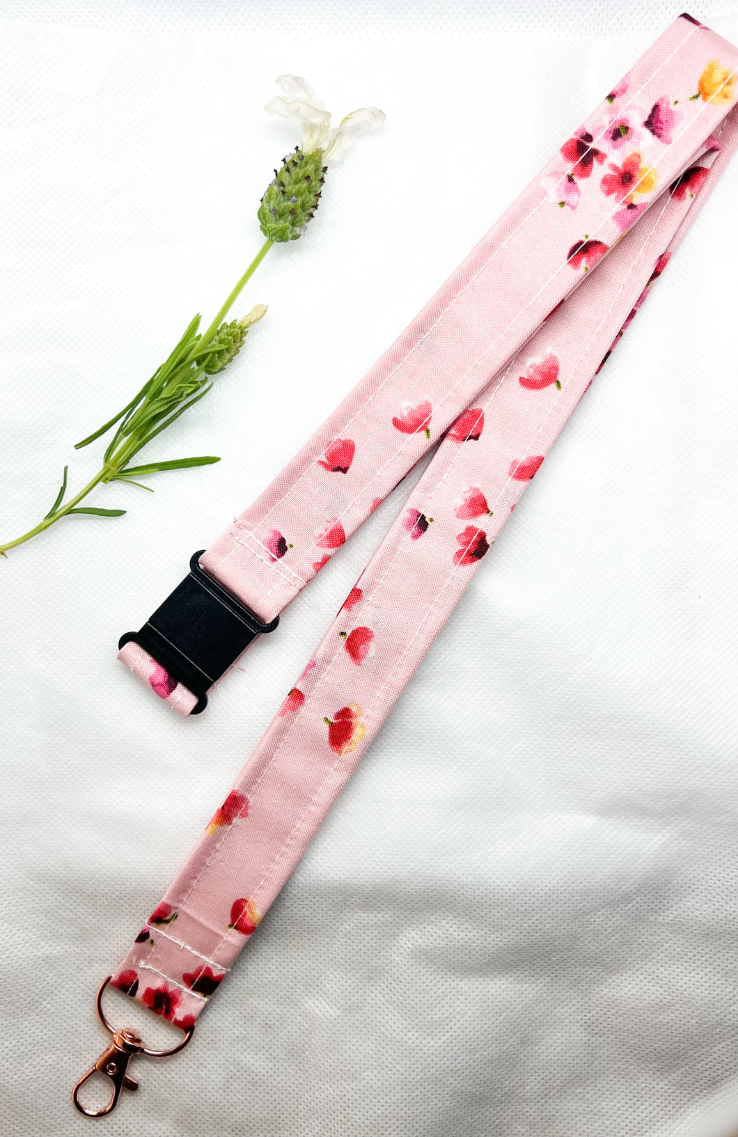 Material Lanyard pink flower