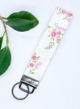 Load image into Gallery viewer, White little pink flowers
