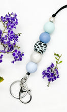 Load image into Gallery viewer, Cloudy Leopard (lanyard)
