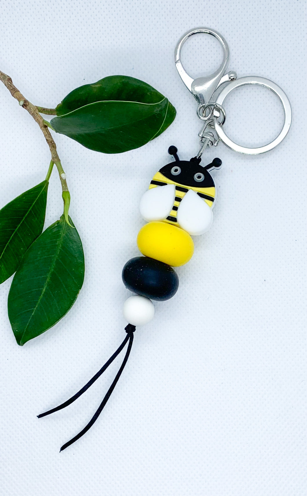 Bumble bee keychain